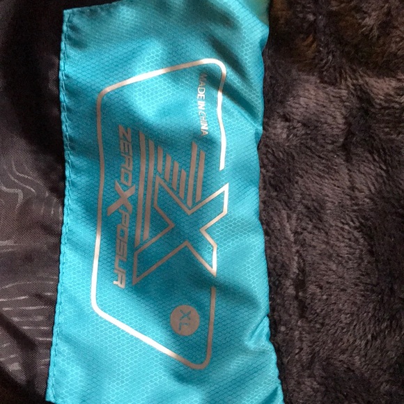 Winter coat - Picture 4 of 4